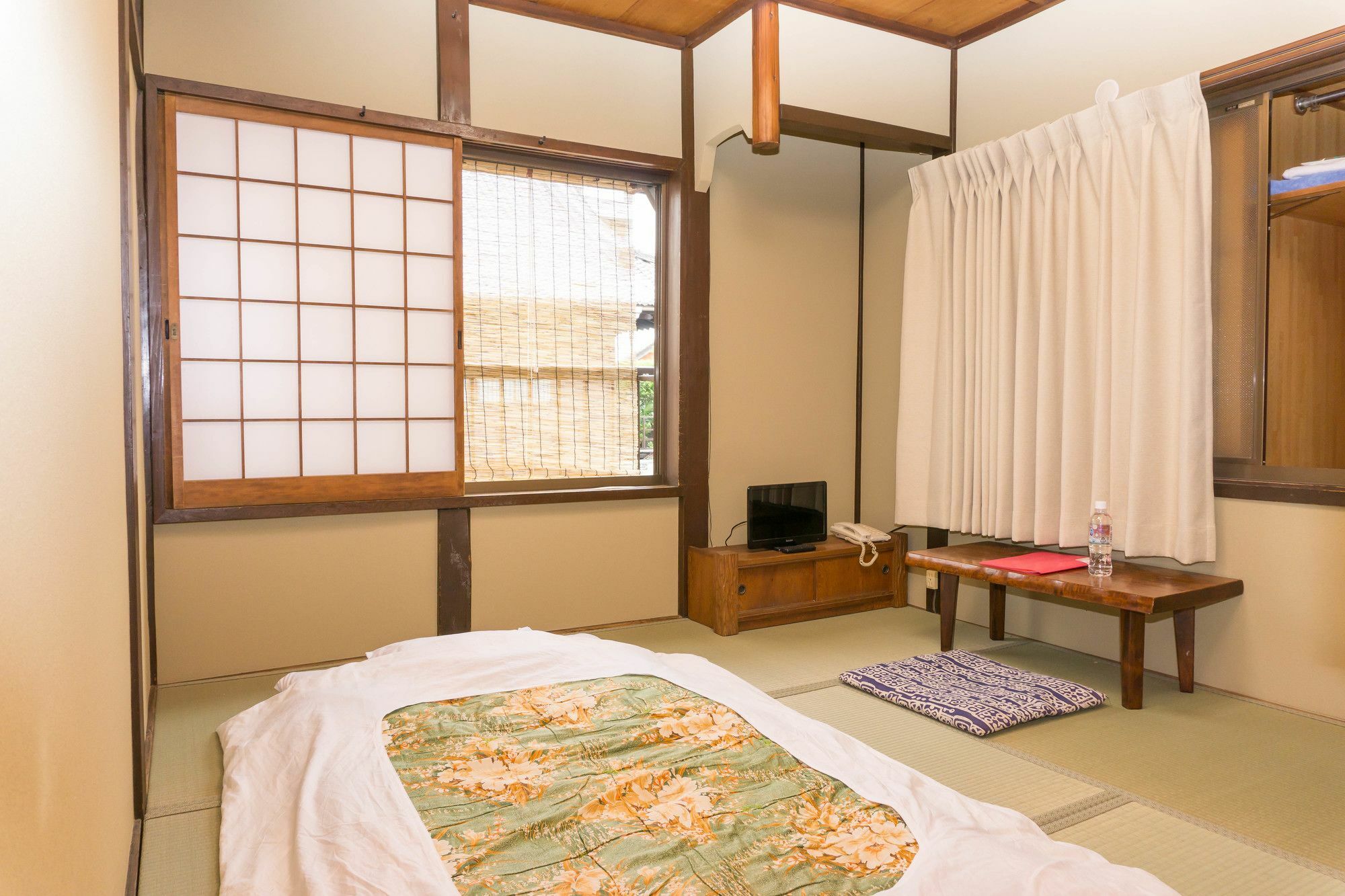 Ryokan Hinomoto Kyoto Kawaramachi ภายนอก รูปภาพ